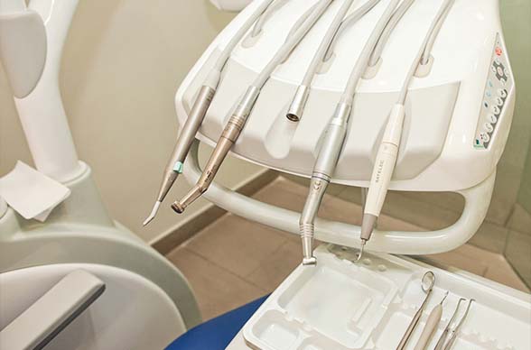 Clínica Dental Arancha Otero Ávila material